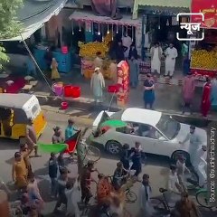 Video Of Afghan Women Pleading To Enter Kabul Airport Goes Viral