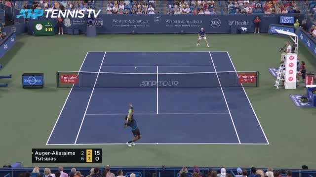 Tsitsipas overcomes Auger-Aliassime to reach Cincy semis