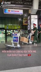 Mãn nhãn với dàn bộ đội trên 1m8 cứu trợ Sài Gòn