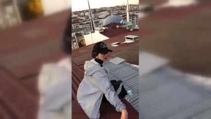 Son dakika! Esenyurt'ta fotoğraf çekmek için çıktığı çatıdan düşen genç kız hayatını kaybetti