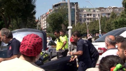Babasının arabada bıraktığı minik Ravza'yı itfaiye kurtardı
