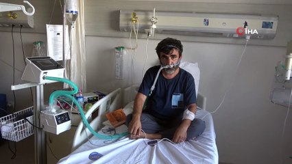 Aşı olmadığı için günlerdir hastanede yaşam mücadelesi veriyor: “Çok pişmanım