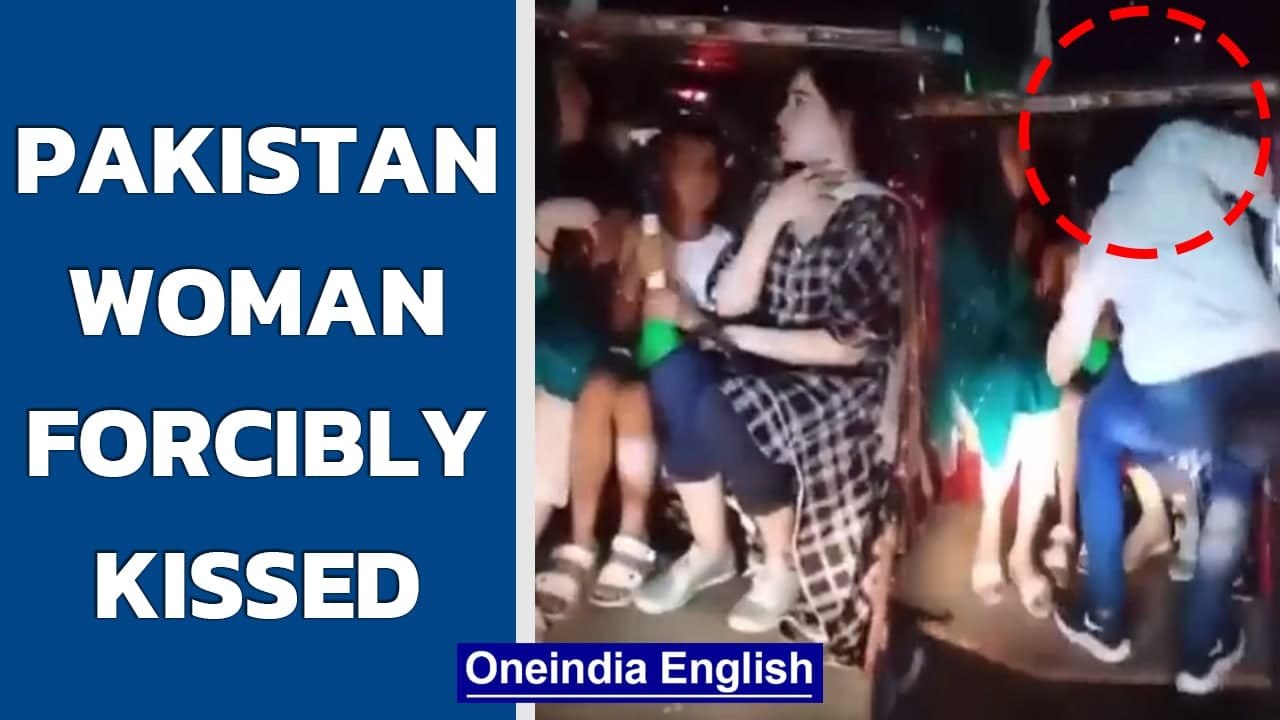 Pakistan girl forcibly kissed, men leer at women on rikshaw | Oneindia News