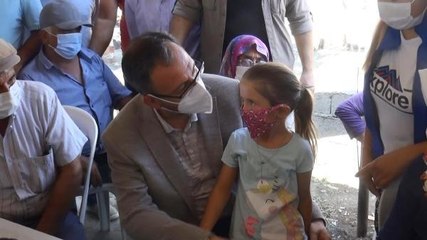 Kasapoğlu, Manavgat'ta yanan alanlarda incelemelerde bulundu