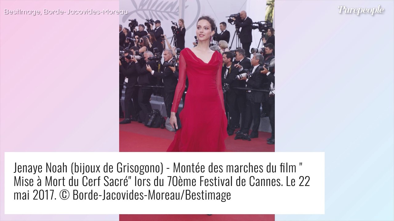 Yannick Noah : Sa fille Jenaye prend la pose nue... dans sa salle de bain