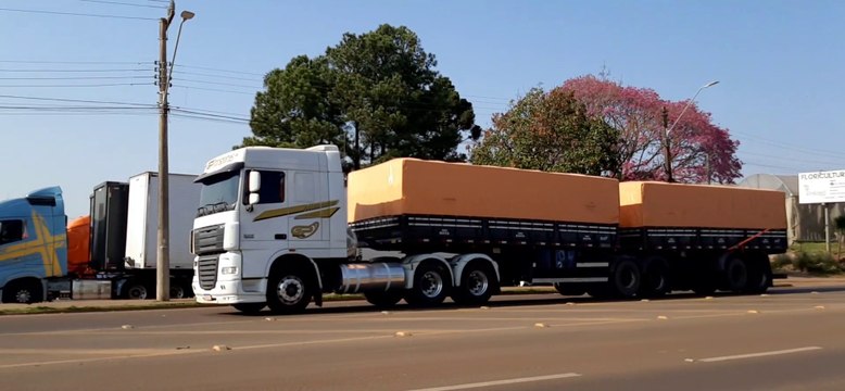 DAF XF BRANCO BITREM LIBRELATO ECO+ GRANELEIRO 7 EIXOS 19,80 METROS GP TRANSPORTES