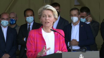 Von der Leyen sobre los talibanes: «Existen contactos para las evacuaciones pero no reconocimiento»