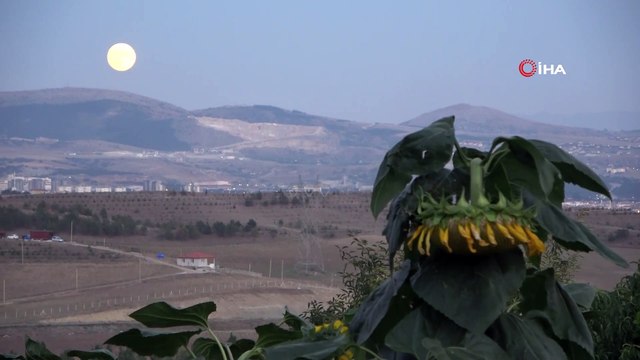 Çorum’da dolunay görsel şölen sundu