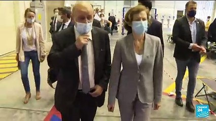 Les Taliban au pouvoir en Afghanistan : les évacuations s'accélèrent, les membres du G7 se réunissent