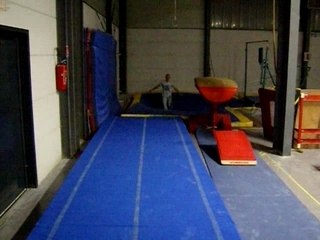 Rondade Salto Tendu