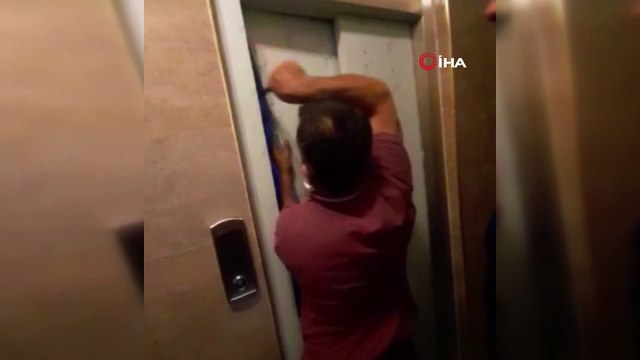 Avcılar’da asansörde mahsur kalan anne ve küçük oğlunu itfaiye ekipleri kurtardı