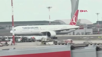 AFGANİSTAN'DAN TAHLİYE EDİLEN 357 TÜRK VE YABANCI UYRUKLULAR İSTANBUL'A GETİRİLDİ