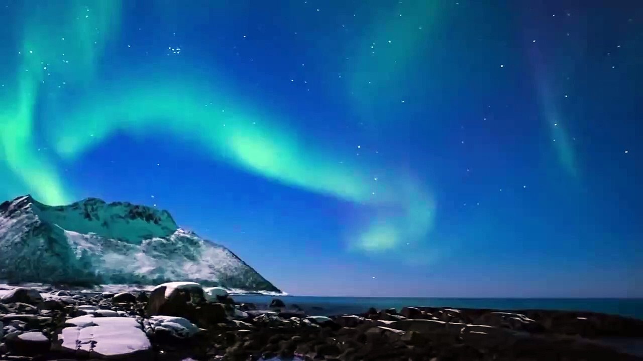Relaxing Piano Music- Northern Lights And Aurora Borealis -Instrumental Piano Music