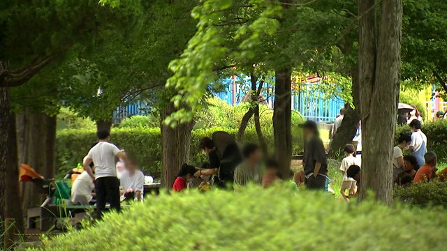 막바지 휴가철 나들이객 '북적'... 방역 수칙 챙겨요 / YTN