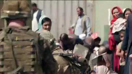 Семеро афганских беженцев погибли в давке в аэропорту Кабула