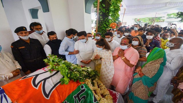 Kalyan Singh last journey from Lucknow BJP office to airport
