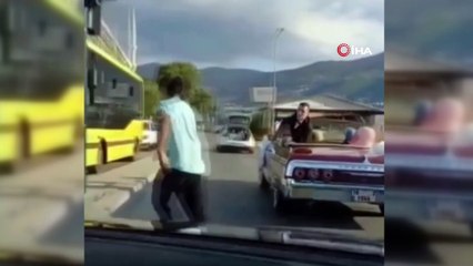 Damat çıldırdı... Bahşiş almak için koşan çocuğu böyle korkuttu