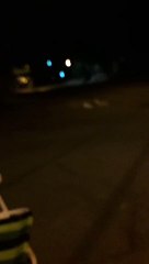 Pérola: Adolescente faz manobras perigosas com motocicleta e acaba apreendido pela PM