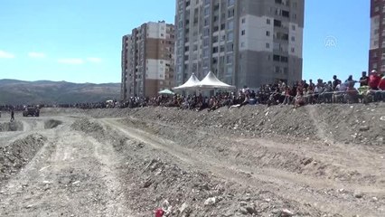 Off-road yarışlarında 120 ekip mücadele etti