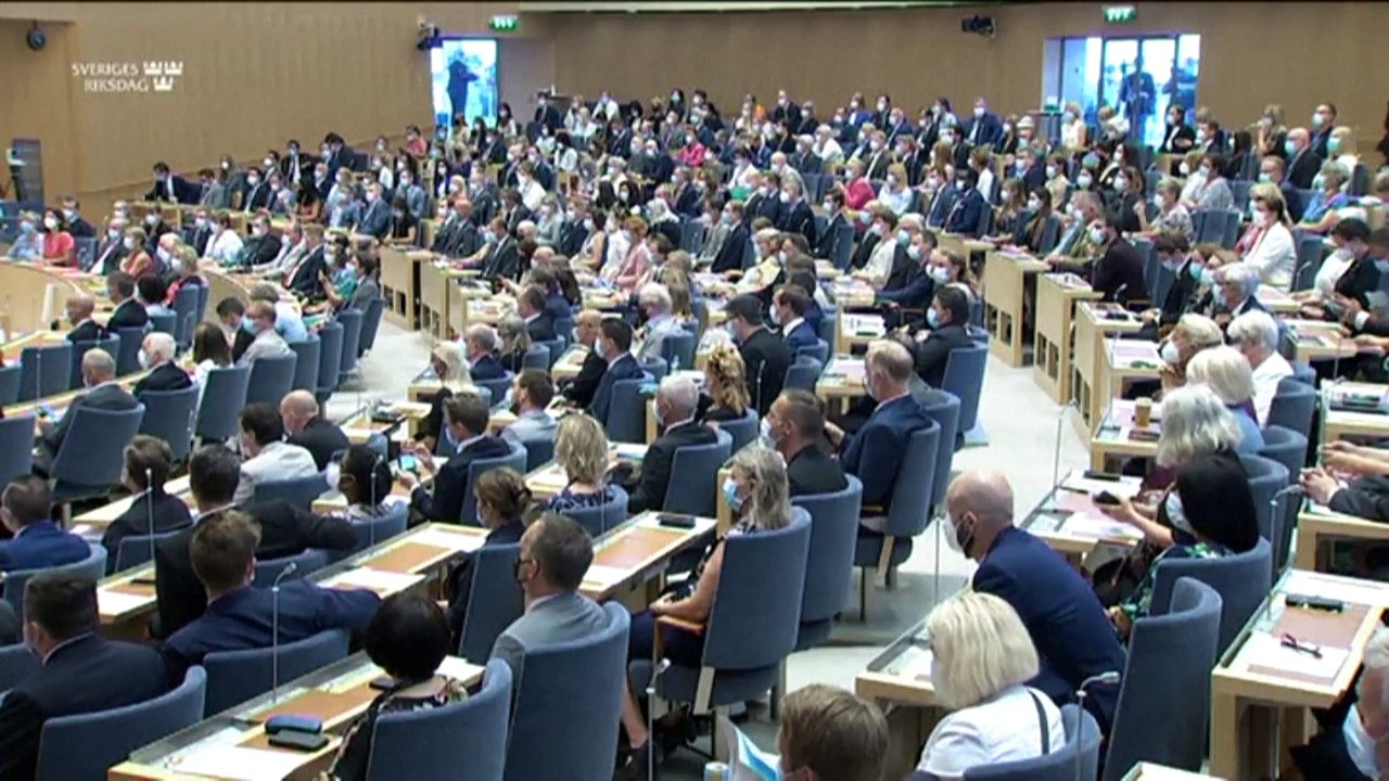 Crisi di governo "programmata" in Svezia: Löfven annuncia l'addio per novembre, elezioni a settembre