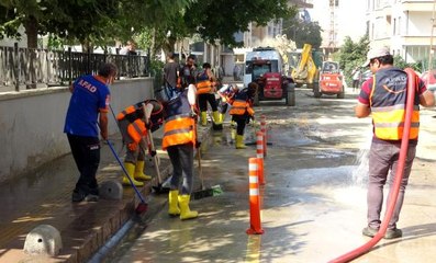 AFAD gönüllüleri Ayancık'ta yardıma koşuyor
