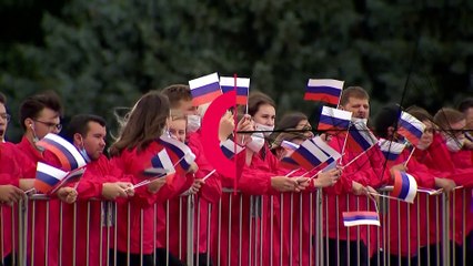Le drapeau tricolore à la fête en Russie