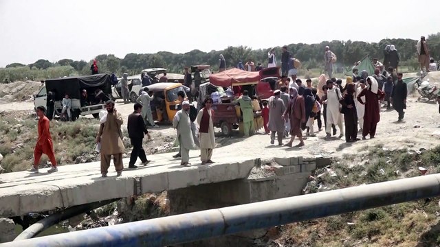 Страны мира спорят о том, где разместить афганских беженцев