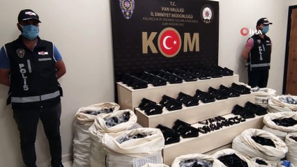 Van'da 1300 adet tabanca ele geçirildi