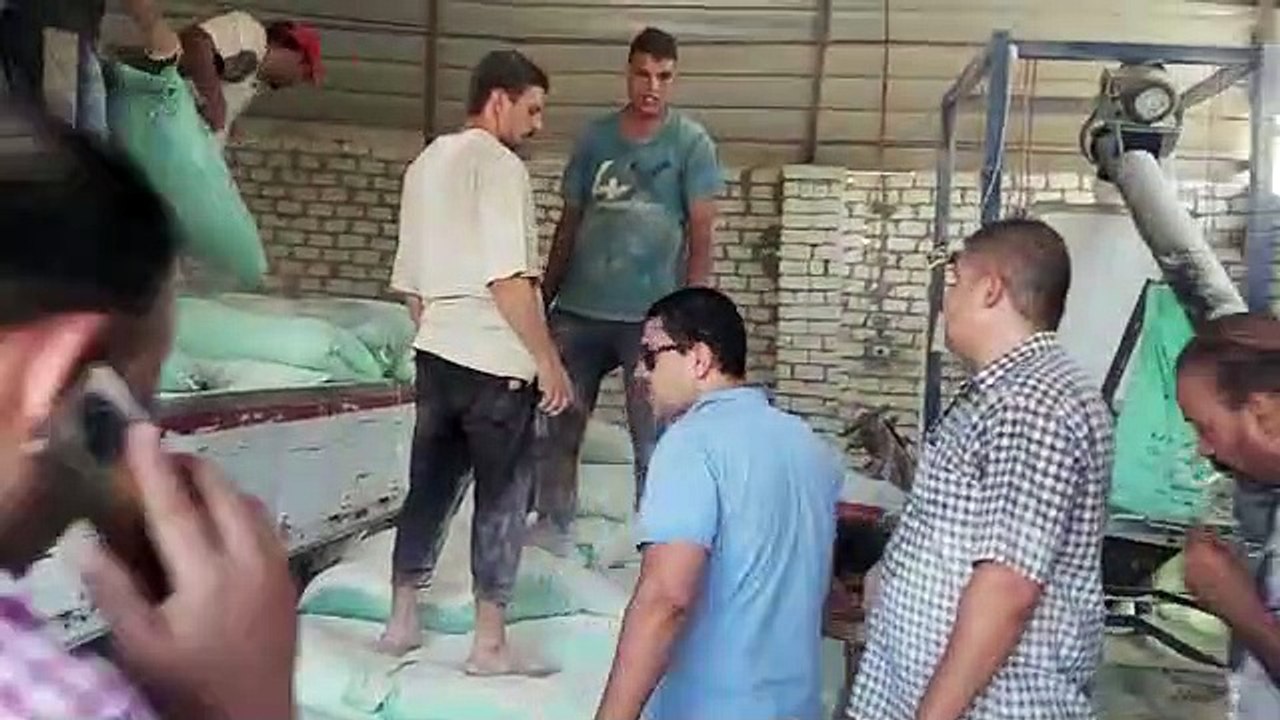 غير خاص  "التموين" تحبط تهريب 18 طن دقيق مدعم إلى السوق السوداء بالجيزة