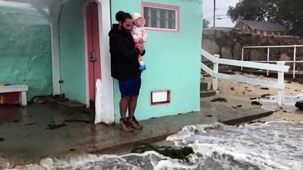 Тропический шторм "Генри" ударил по Новой Англии