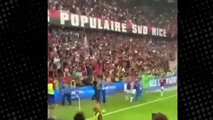 Taraftar sahaya inip, futbolculara saldırdı