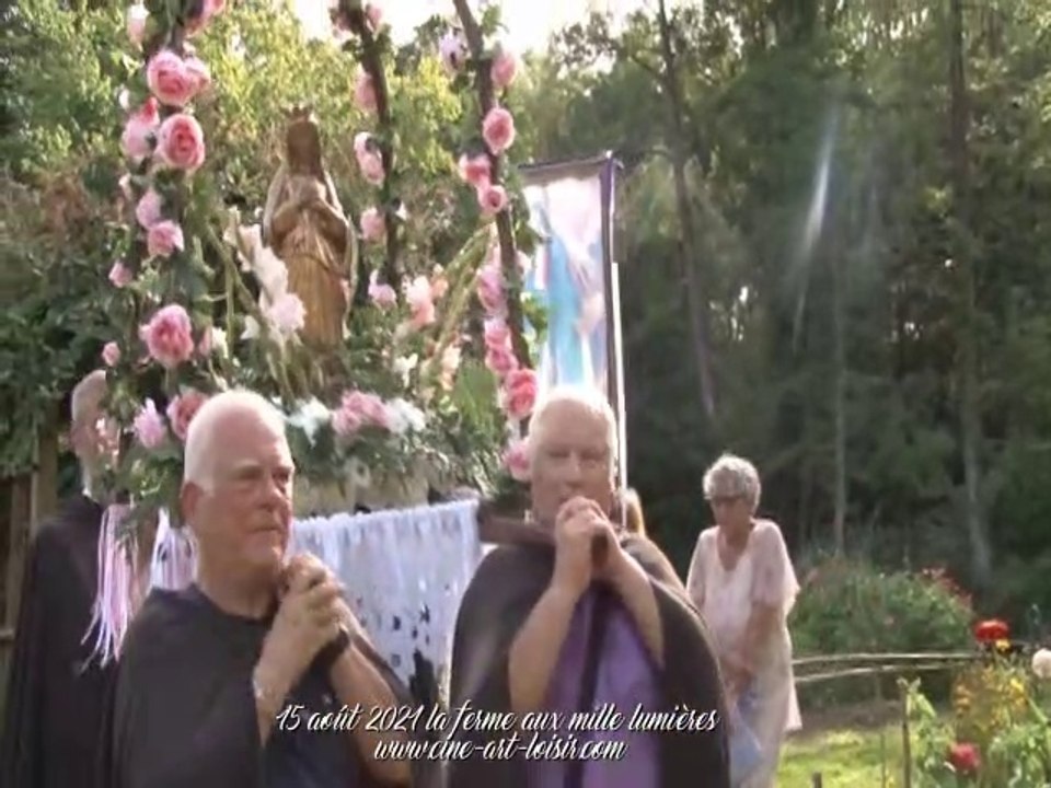 Covid 19 et la procession du 15 Août 2021 Fête catholique de l’Assomption Dévotion mariale à Fitilieu film by JC Guerguy