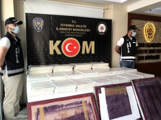 İstanbul'da 387 bin adet sahte alkol bandrolü yakalandı