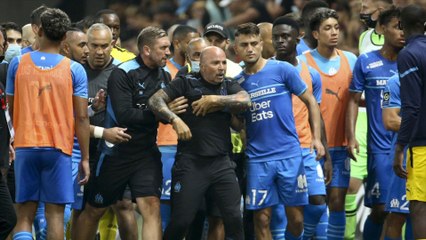 La rencontre Nice-Marseille arrêtée à la 75e minute après  un envahissement de terrain