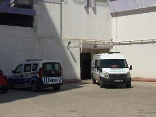 Bir kadın evinde ölü bulundu