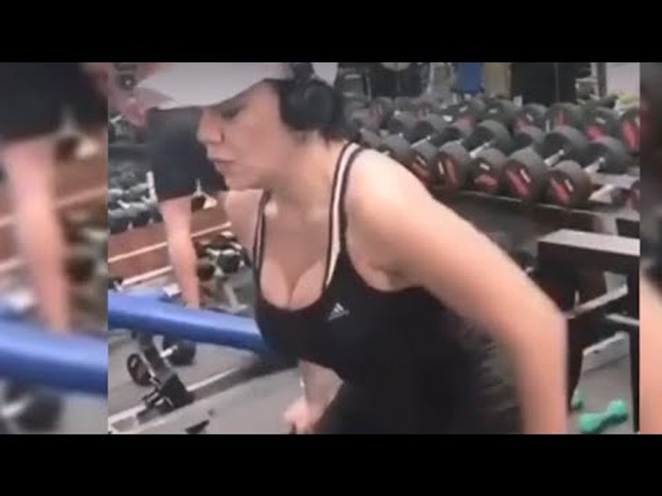 بالفيديو - اطلالة مثيرة لـ رانيا يوسف في الجيم والجمهور: فين حشمتك ؟!!