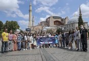YTB Türk Dünyası Genç Liderler Programı öğrencileri İstanbul'da