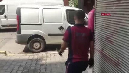 PENDİK'TE DENİZDE PİTBULL DEHŞETİ; KÖPEK BARINAĞA GÖTÜRÜLDÜ