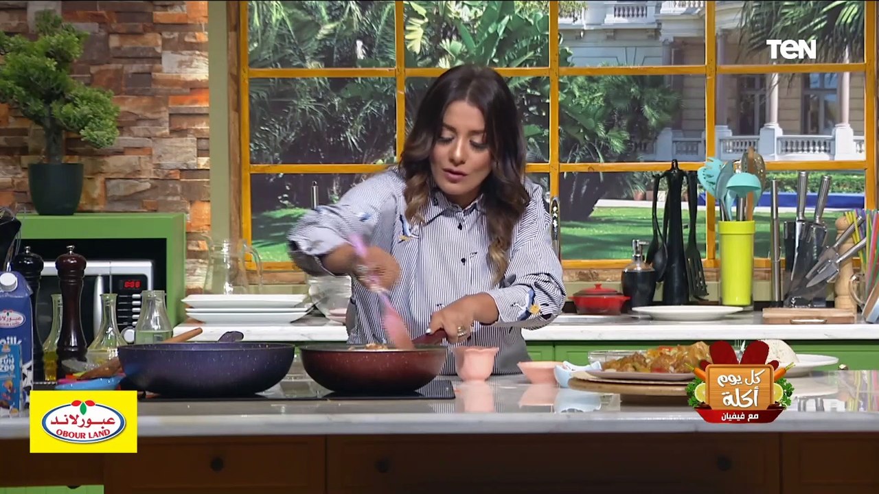 طريقة عمل "أرز صيني بالخضار والمشروم" مع الشيف فيفيان فريد