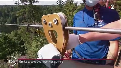 Vacances : reportage au cœur du lac de Pierre-Percée