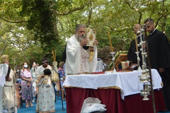 ERDEK'TE MERYEM ANA ANISINA ORTODOKS AYİNİ YAPILDI