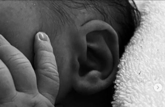 リトル・ミックスのペリー・エドワーズ、第1子が誕生