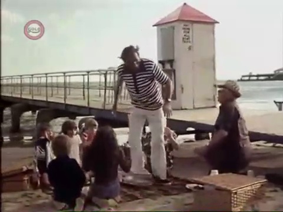 Sykes  'Holiday In Bogsea' S3/E2. Eric Sykes • Hattie Jacques • Richard Wattis • Derek Guyler