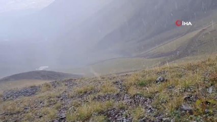 Zirve saniyeler içerisinde beyaza büründü