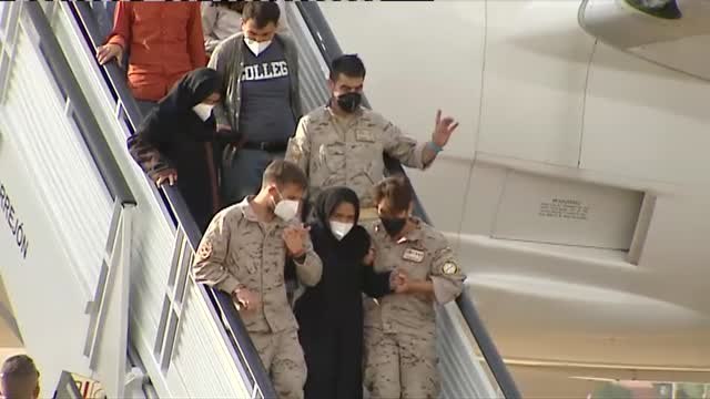 Aterriza en la base de Torrejón un nuevo avión con 260 colaboradores afganos