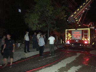 Çatı yangını söndürüldü