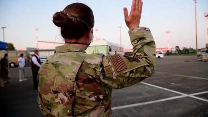 탈레반, 이달 말 대피 시한 준수 촉구...서방에선 연장 불가피론 / YTN