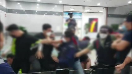 현대제철 비정규직지회 당진제철소 점거...11명 다쳐 / YTN