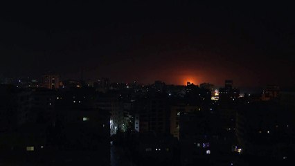 Israel ataca Gaza após novo lançamento de balões incendiários