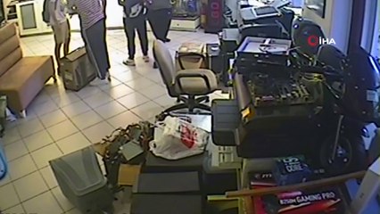 Kızının çantasını çalan hırsıza seslendi: 'Kamera kayıtları var, çantayı getirmezsen polise ihbar edeceğim'